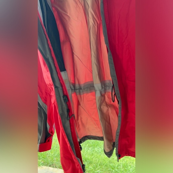 Lowe Alpine Waterproof Jacket Womens M Red Full Zip Hooded Outdoors Gore Tex XCR - Picture 8 of 8